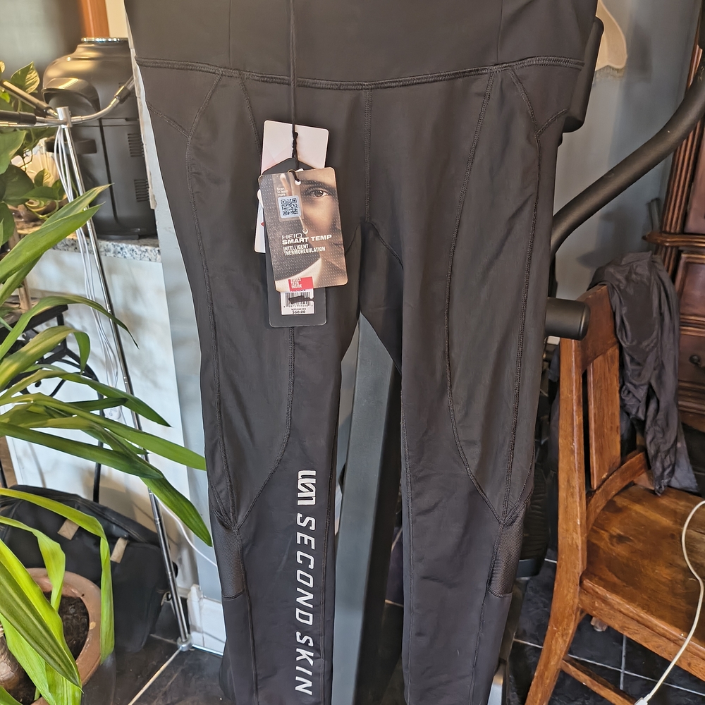 Second Skin Women's Black Leggings